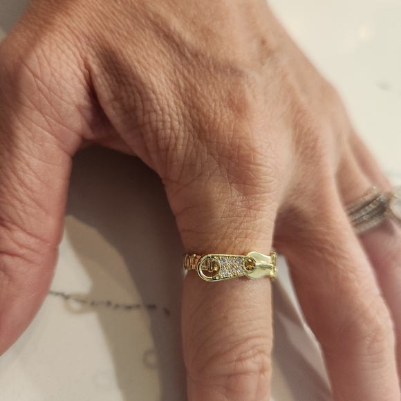 Melinda Maria Gold Zipper Ring - Picture 1 of 3